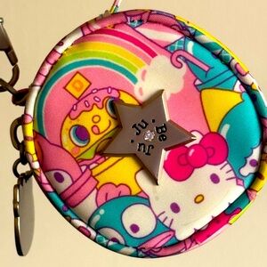 Hello Kitty jujube Sanrio sweets paci pod